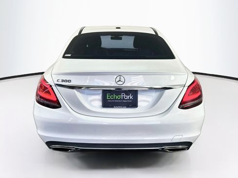 Used 2019 Mercedes-Benz C 300 Sedan image 7