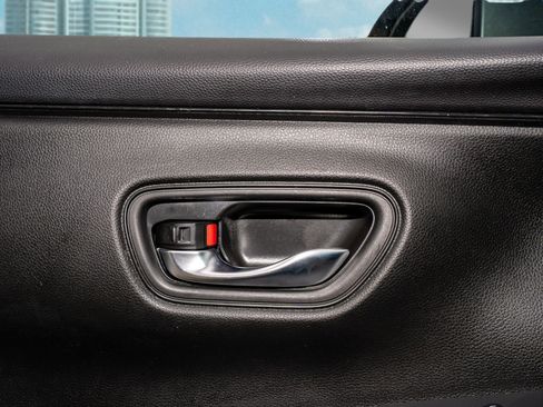 Used 2023 Honda HR-V LX image 26