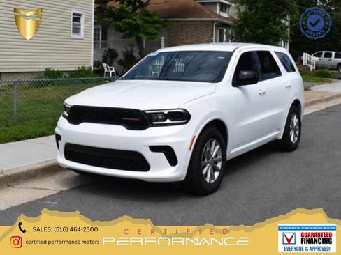 Used 2023 Dodge Durango SXT RWD image 1