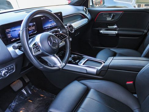 Used 2024 Mercedes-Benz GLB 250 image 19