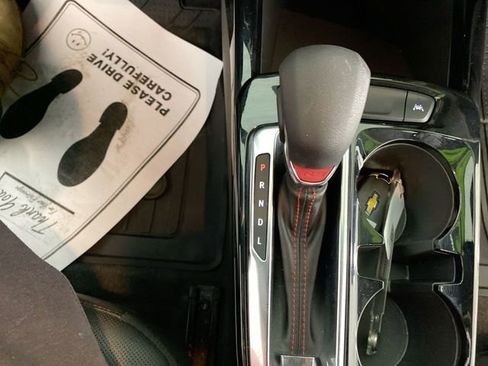 Used 2024 Chevrolet Trax RS w/ Driver Confidence Package image 43