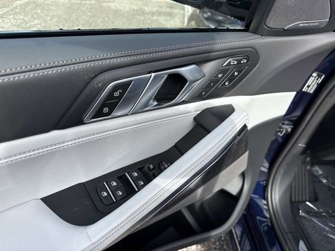 New 2026 BMW X6 xDrive40i w/ Executive Package image 19
