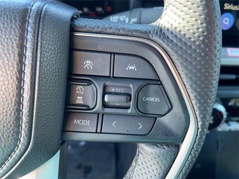 Used 2024 Toyota Tacoma Trailhunter image 35