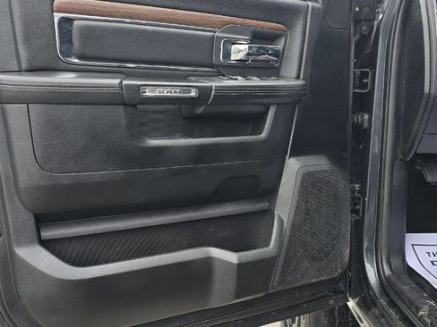 Used 2014 RAM 2500 Laramie AWD/4WD image 16