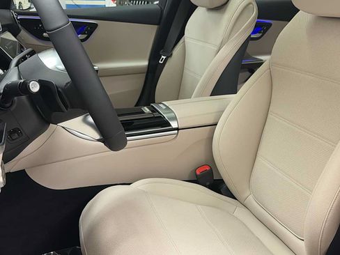 New 2026 Mercedes-Benz C 300 4MATIC Sedan image 26