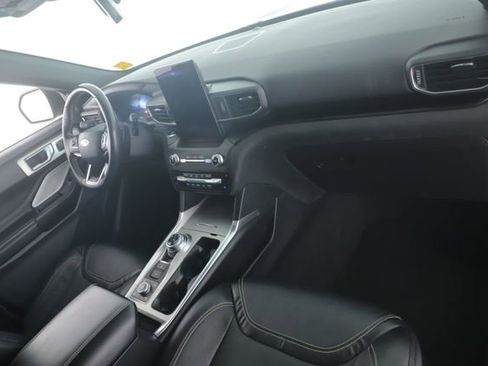 Used 2020 Ford Explorer ST w/ ST Street Pack image 33