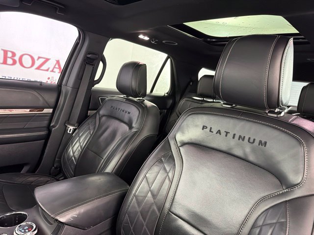 Used 2018 Ford Explorer Platinum AWD/4WD image 29