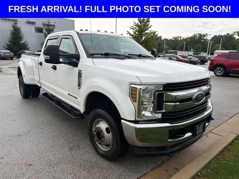 Used 2019 Ford F350 XLT AWD/4WD image 2