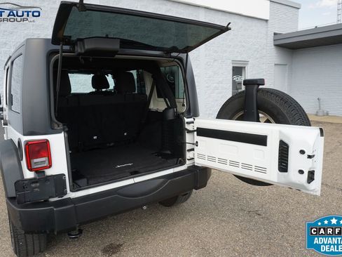 Used 2017 Jeep Wrangler Unlimited Sport w/ Quick Order Package 24S image 16