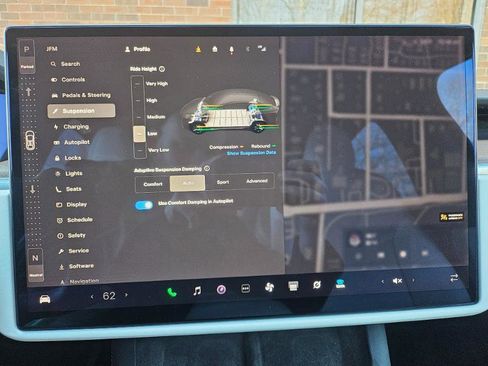 Used 2023 Tesla Model X image 45