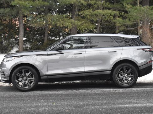 Used 2020 Land Rover Range Rover Velar R-Dynamic S image 4