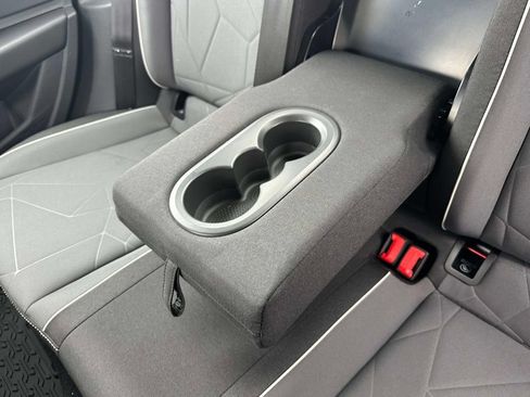 Used 2025 Volkswagen Jetta Sport FWD image 24