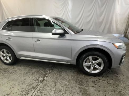 Used 2021 Audi Q5 2.0T Premium w/ Convenience Package AWD/4WD image 4