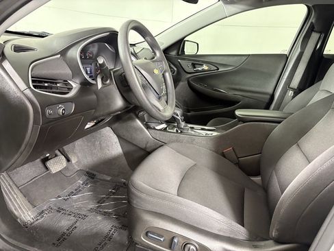 Used 2024 Chevrolet Malibu LT image 21