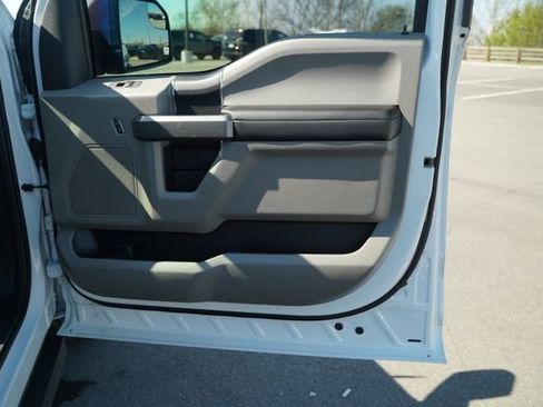 Used 2019 Ford F150 XLT AWD/4WD image 19