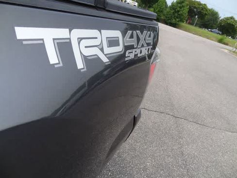 Used 2023 Toyota Tacoma TRD Sport AWD/4WD image 43