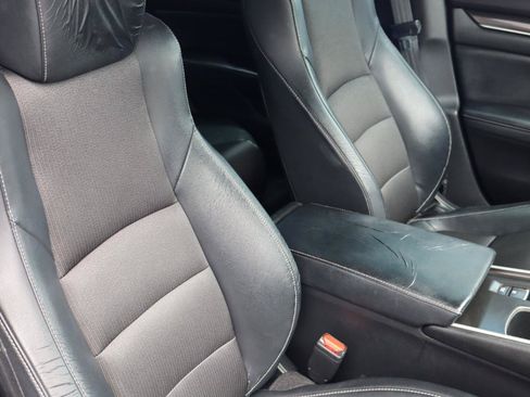 Used 2018 Honda Accord Sport image 14