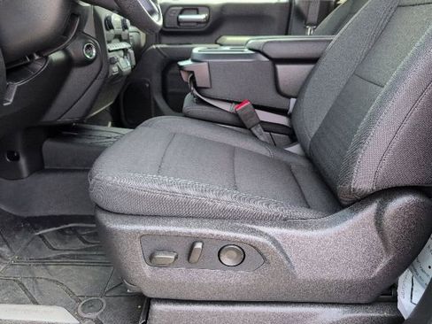 New 2026 Chevrolet Silverado 2500 Custom w/ Custom Value Package AWD/4WD image 11