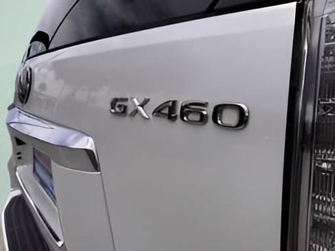 Used 2023 Lexus GX 460 Premium w/ Premium Package AWD/4WD image 27