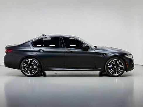 Used 2023 BMW M5 image 15
