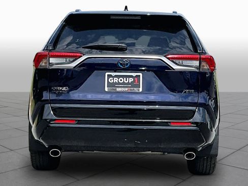 Used 2023 Toyota RAV4 XSE w/ Weather Package AWD/4WD image 5