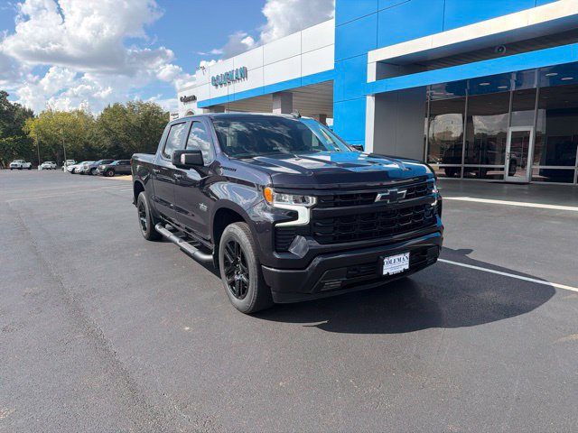 Used 2023 Chevrolet Silverado 1500 RST RWD image 2