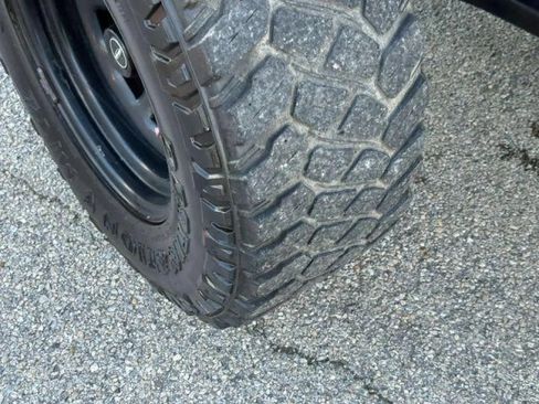 Used 2013 Jeep Wrangler Unlimited Rubicon w/ Connectivity Group AWD/4WD image 38