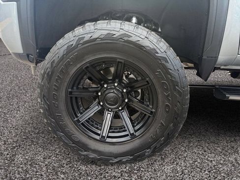 Used 2024 GMC Sierra 2500 Denali Ultimate AWD/4WD image 14
