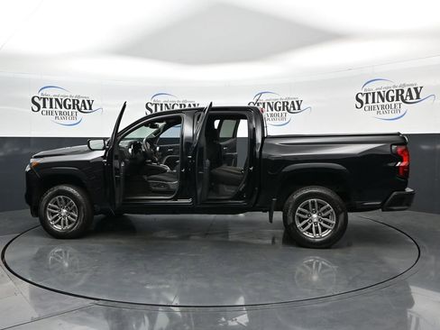 Used 2025 Chevrolet Colorado LT RWD image 37