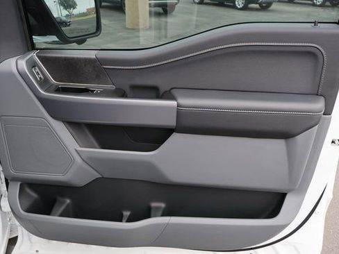 Used 2025 Ford F150 XLT w/ Equipment Group 302A MID image 21