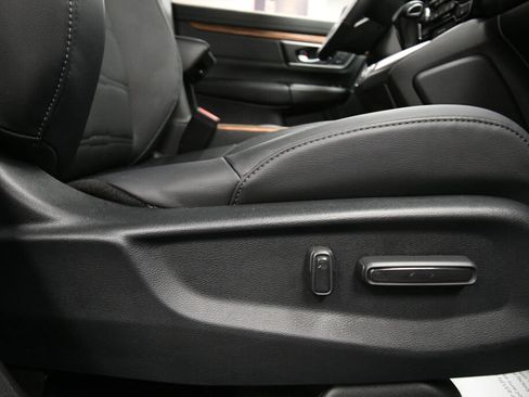 Used 2022 Honda CR-V Touring image 30
