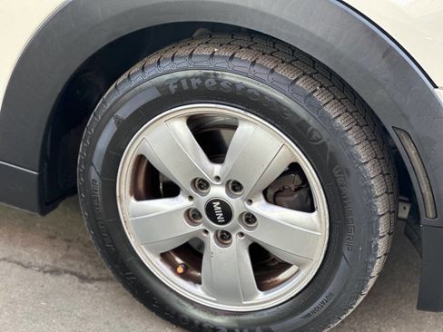 Used 2018 MINI Cooper 4-Door Hardtop image 5