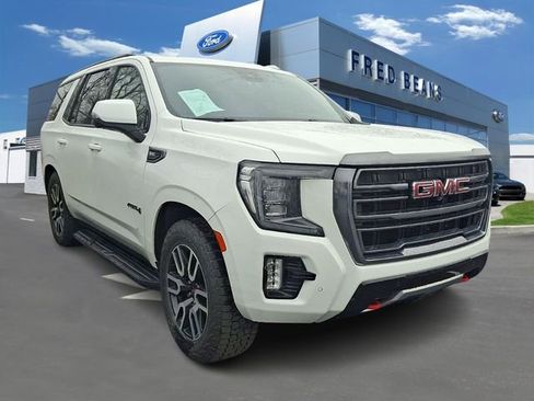 Used 2023 GMC Yukon AT4 image 1