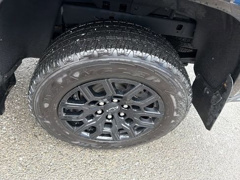 Used 2025 Chevrolet Colorado W/T w/ WT Custom Package image 14