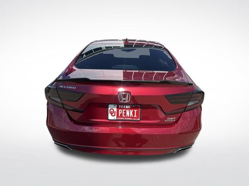Used 2021 Honda Accord Touring image 7