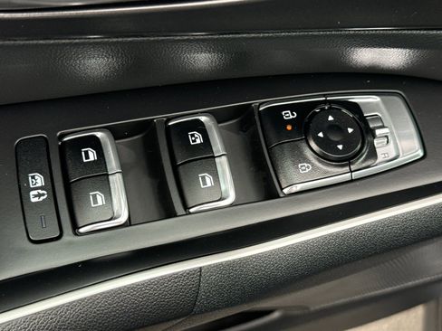 New 2026 Kia Sorento S image 11