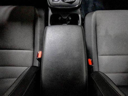 Used 2024 Honda CR-V LX image 26