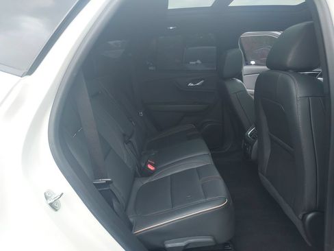 Used 2023 Chevrolet Blazer Premier FWD image 29