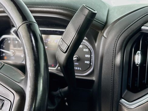 Used 2022 GMC Sierra 3500 Denali w/ Denali Black Diamond Edition AWD/4WD image 19