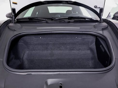 Certified 2024 Porsche 911 Carrera image 14