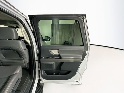 Used 2025 Ford Expedition Max Active image 33