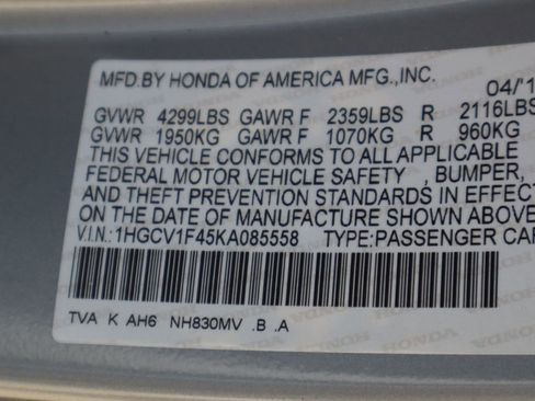 Used 2019 Honda Accord EX image 32