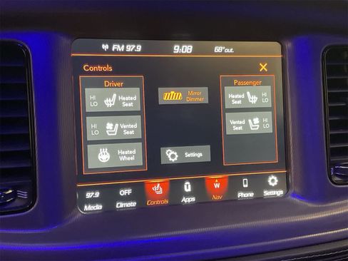 Used 2023 Dodge Charger R/T w/ Plus Group image 6