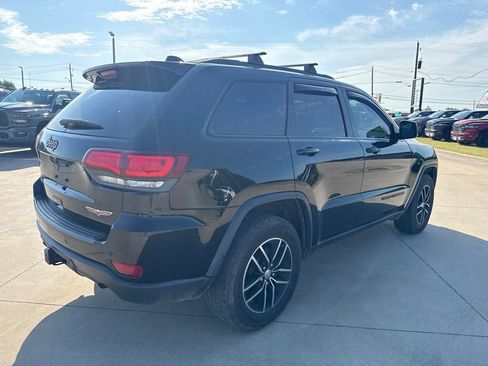 Used 2018 Jeep Grand Cherokee Trailhawk AWD/4WD image 7
