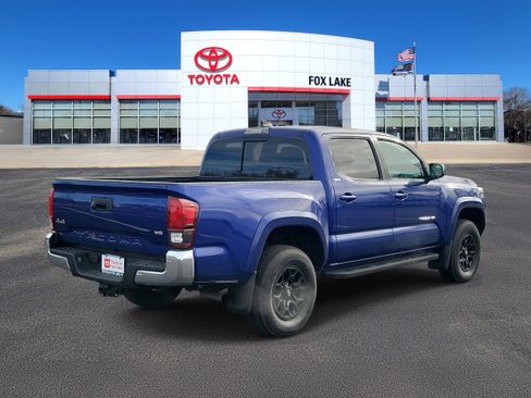 Used 2022 Toyota Tacoma SR5 image 4