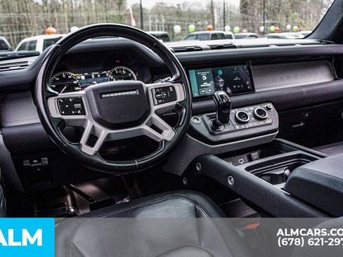 Used 2023 Land Rover Defender 110 X-Dynamic SE image 28