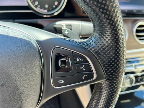 Used 2017 Mercedes-Benz E 300 4MATIC w/ Premium 1 Package image 32