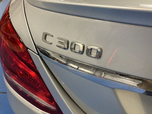 Used 2017 Mercedes-Benz C 300 image 11