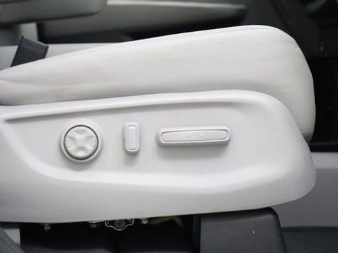 Used 2023 Honda Odyssey EX-L image 27