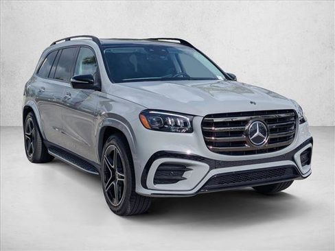 New 2026 Mercedes-Benz GLS 450 4MATIC image 6